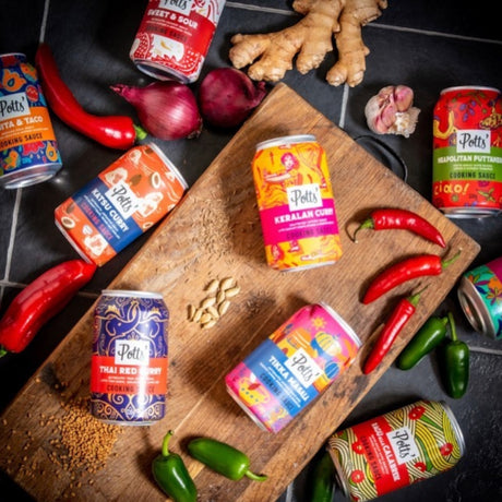Potts - Thai Red Curry Cooking Sauce Can 330g