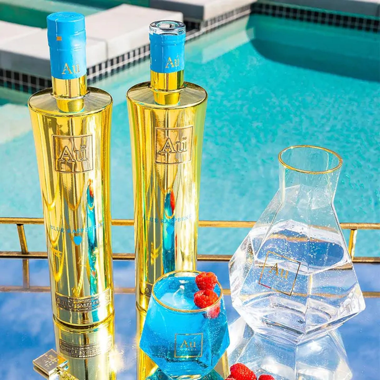 AU VODKA - BLUE RASPBERRY 70CL BOTTLE