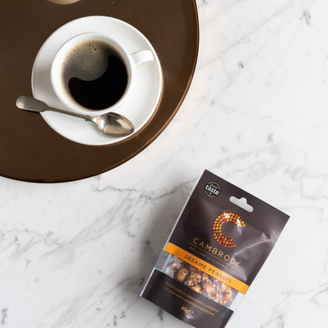 Cambrook - Caramelised Sesame Peanuts 45g